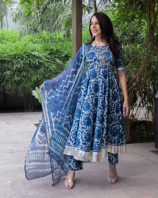 Pantone Indigo Handblock Cotton Suit Set