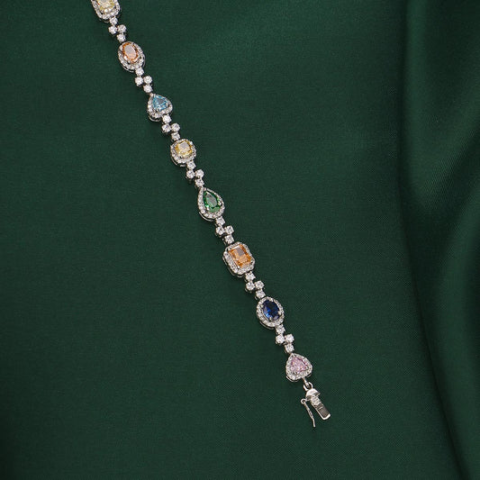 Janavi Chain Type Bracelet