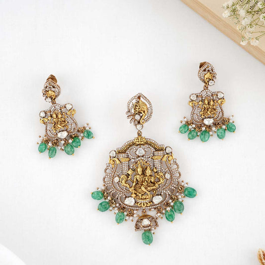 Rinith Victorian Pendant set