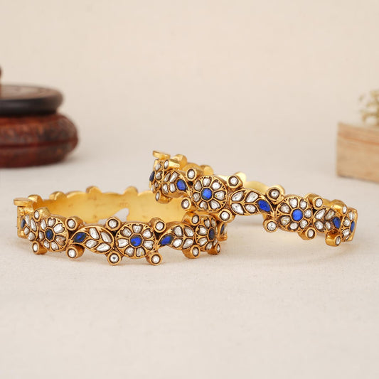 Kanshikha Kundan Pair Bangle