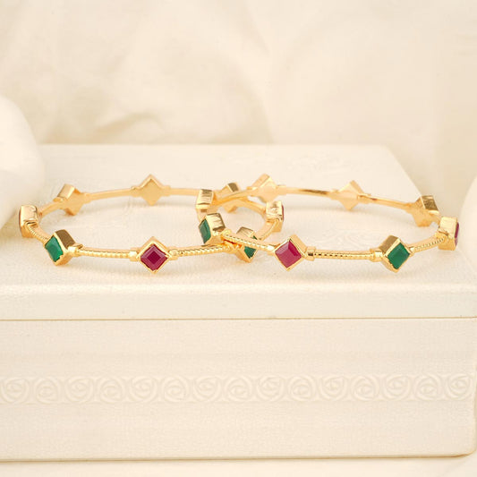 Anusikha Diamond Design Pair Bangle