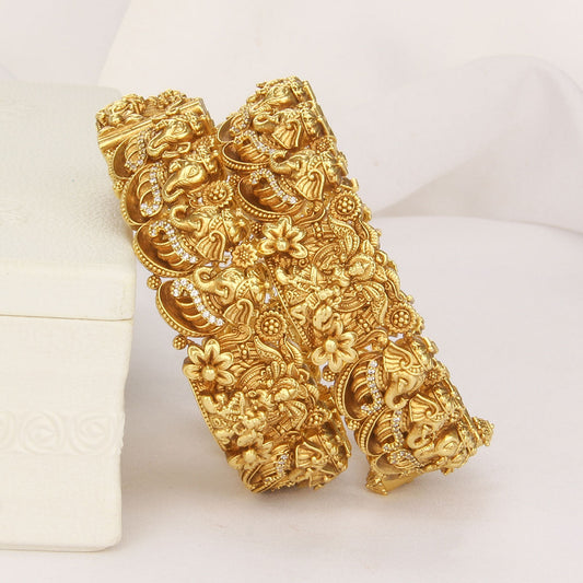 Elina Nagas Pair Bangles