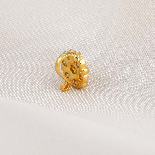 Little Flower Nose Pin