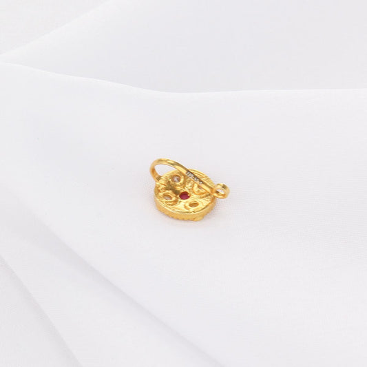 Hersitha Nose Pin