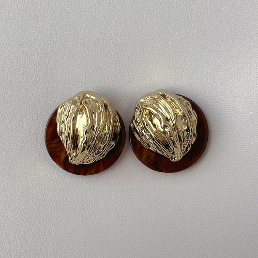 Gold Sculptural Tortoise Stud Earrings JLT13702