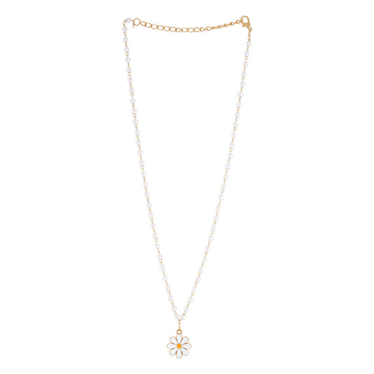 Vega Daisy Pearl Necklace