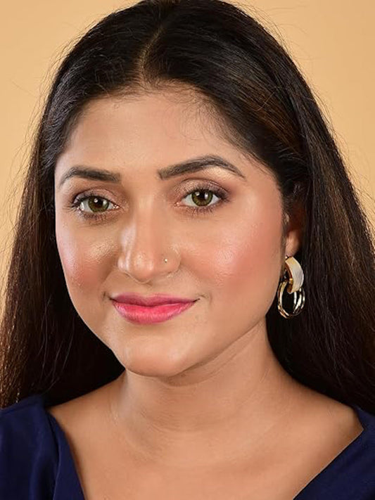 Elegant Gold Circle Earrings with Pearl Accent