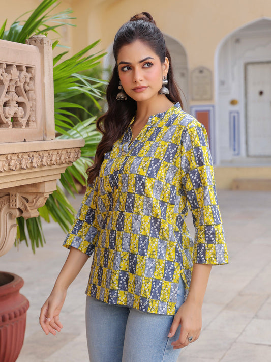 Printed yellow women’s cotton top