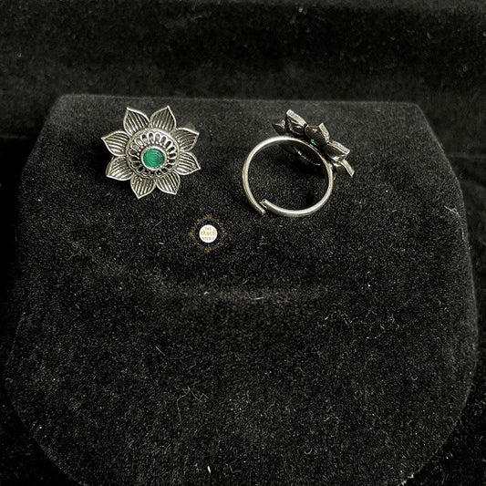 Pure Silver Floral Design Toe Ring