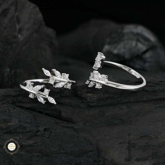 Sterling Silver Sparkling Blossom Toe Ring