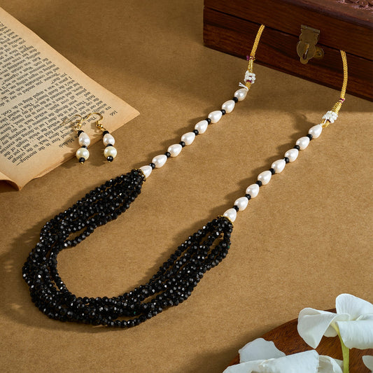 Teejh Chakra White and Black beaded Necklace Set