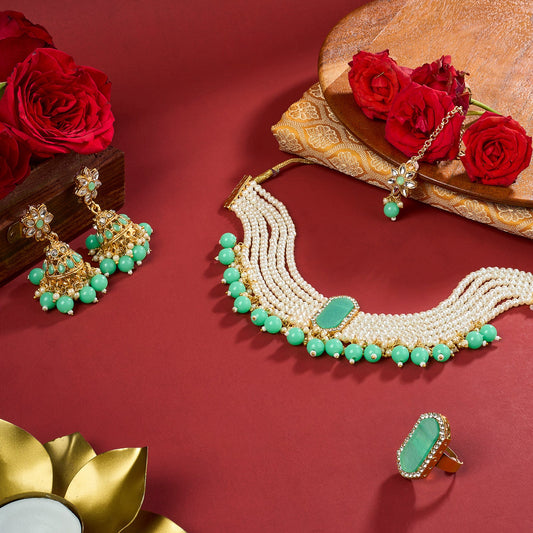 Teejh Nivisha Green and Gold Necklace Set