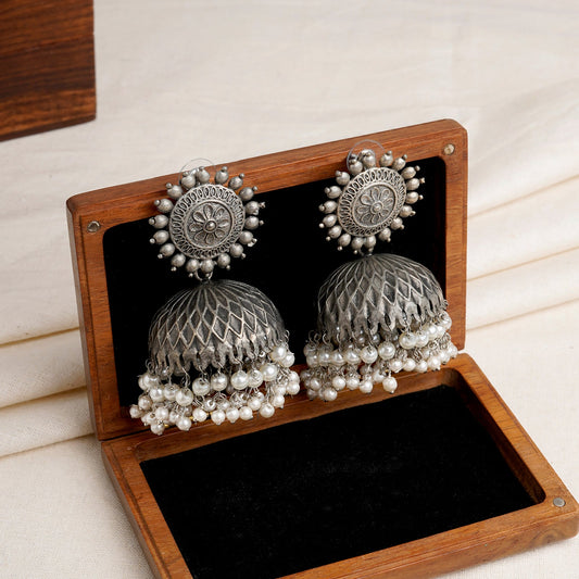 Vedha Silver Oxidised Pearl Earring