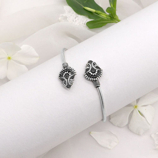Mrag Silver Oxidized Bracelet Cuff - Teejh
