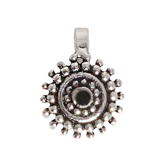Teejh Lalita Black Stone Floral Nosepin