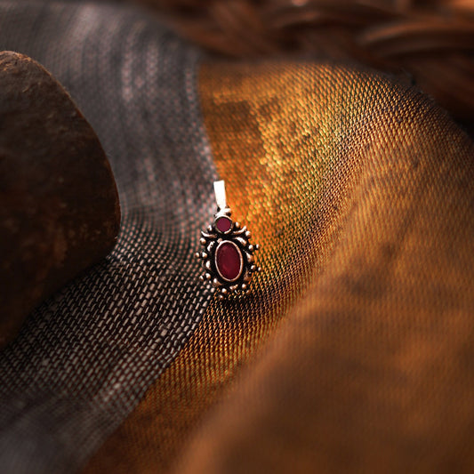 Teejh Parthavi Red Stone Nose Pin