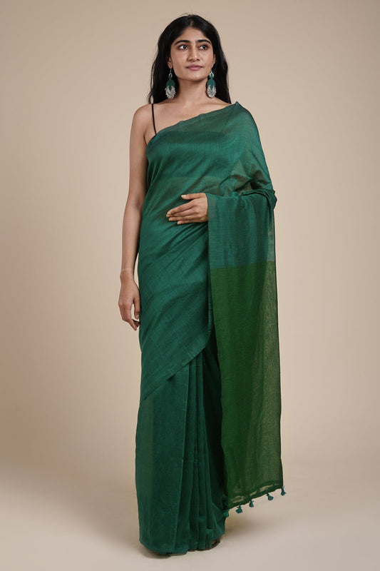 Teejh Varuni Peacock Blue & Green Mulmul Saree