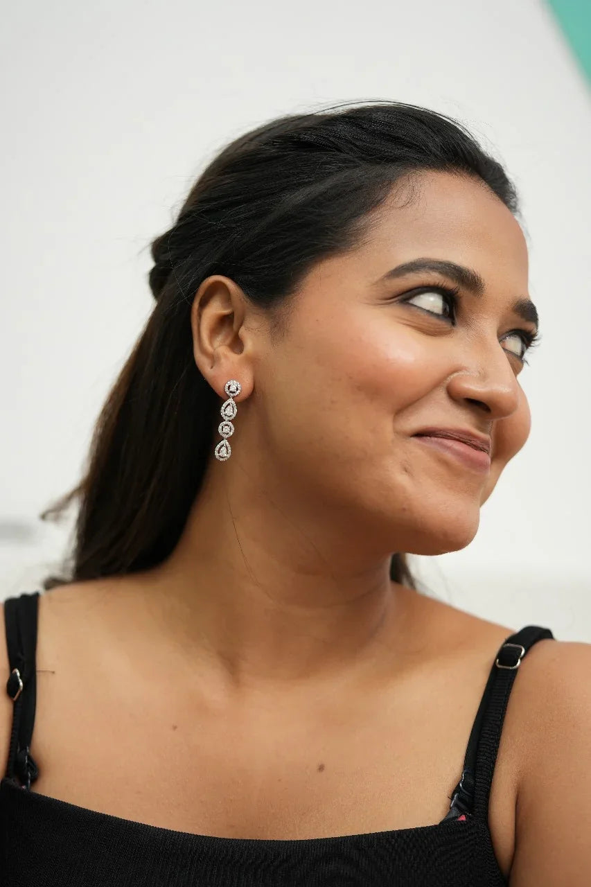 Fairytale Drops Diamond Mid Length Earrings