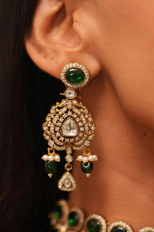 Rasika Polki And Emerald Choker Set | Antique Gold