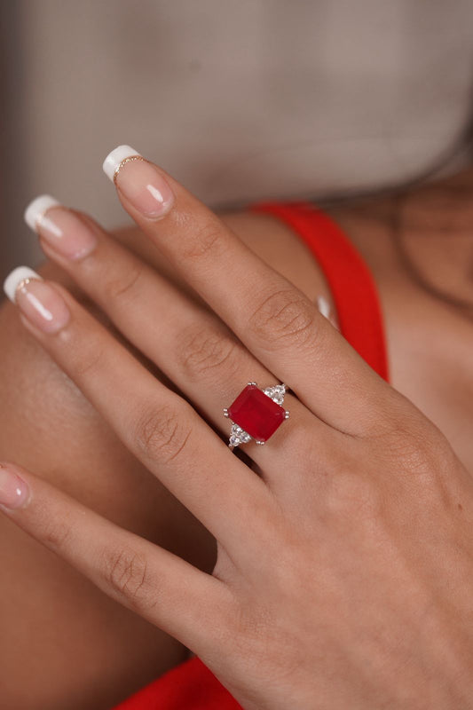 Nellora Classic Ring