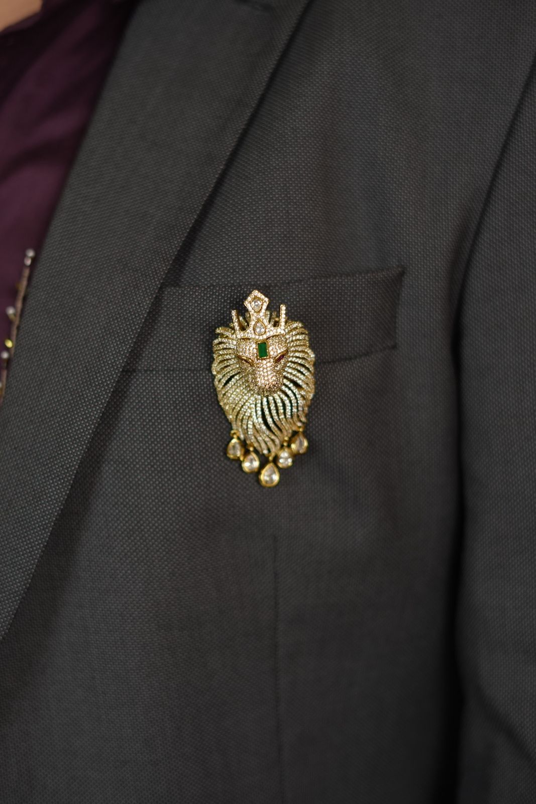 Shershaah Diamond King Brooch | Men & Women