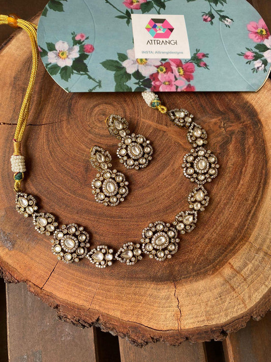 Sasha Basic Victorian Polki Choker / Necklace Set - Attrangi