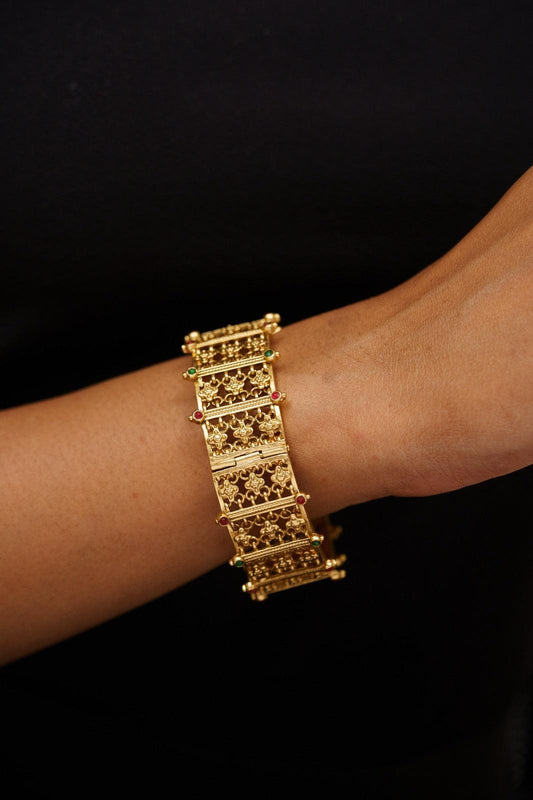 Trishira Gold Paatla Kada | Sone pe Suhaga Collection - Attrangi