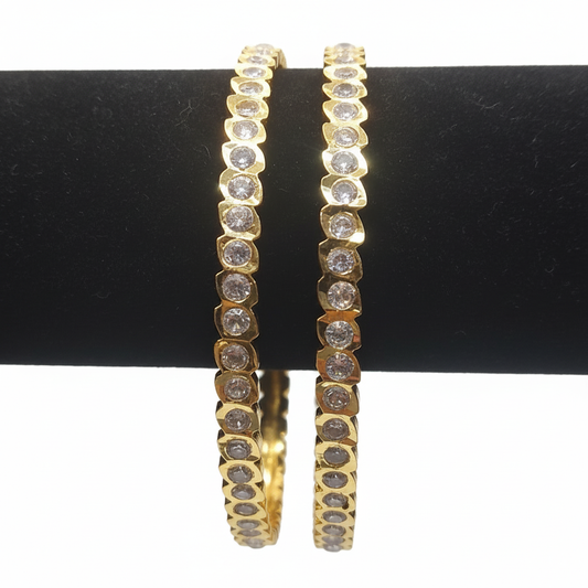 White background bangles