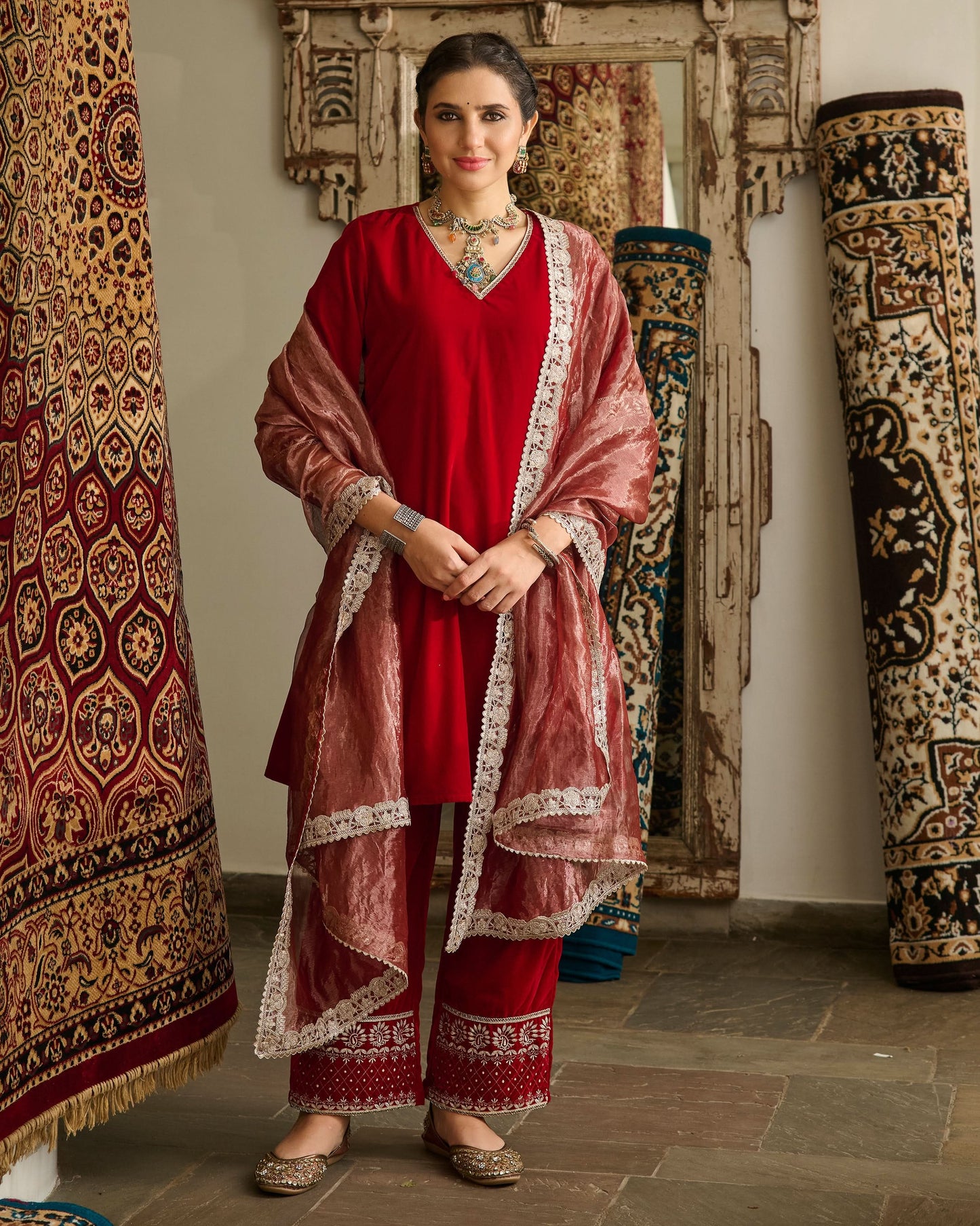 Dariki Red Embroidered Velvet Suit Set