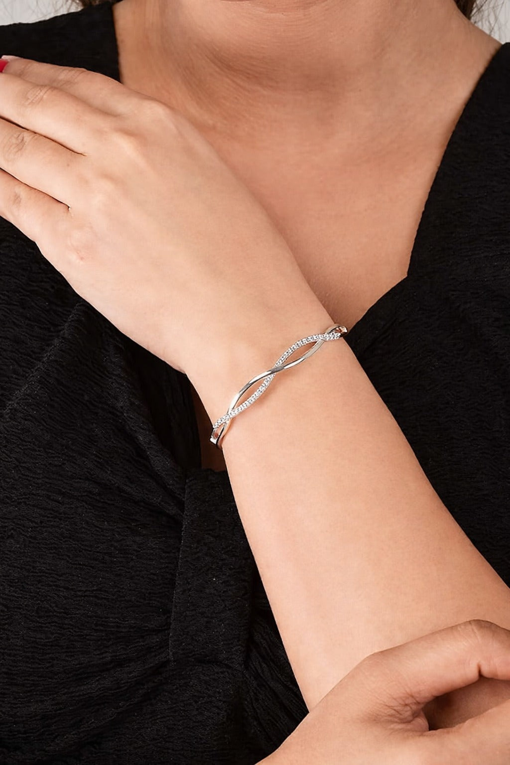Silver Plated Kada Bracelet with American Diamond