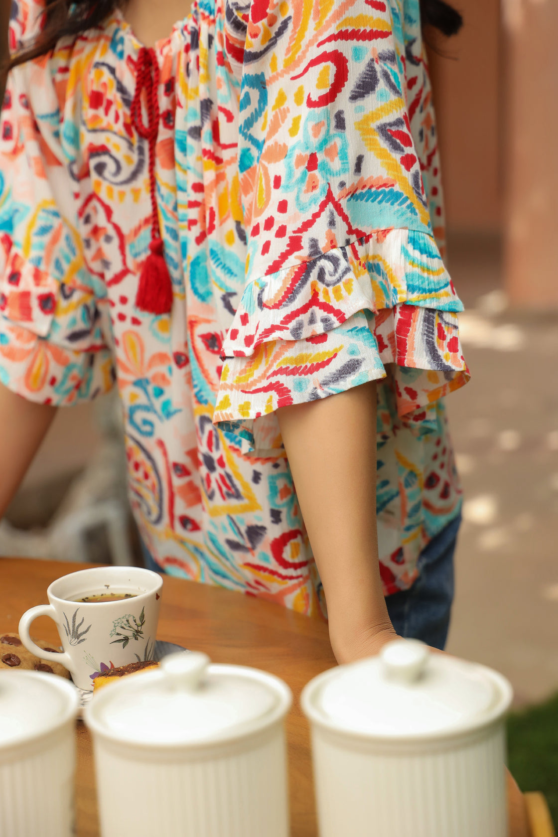Women Print Tie-Up Neck Crepe Top