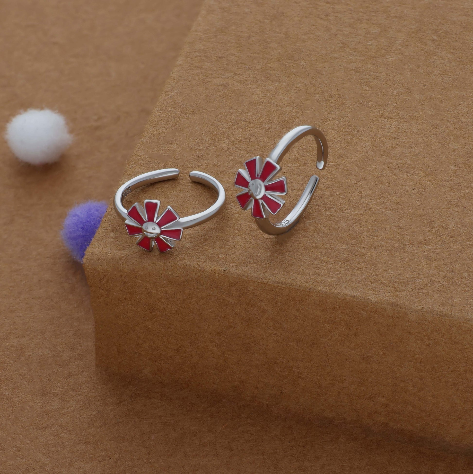 Maroon Flora Adjustable 925 Silver Fancy Toering