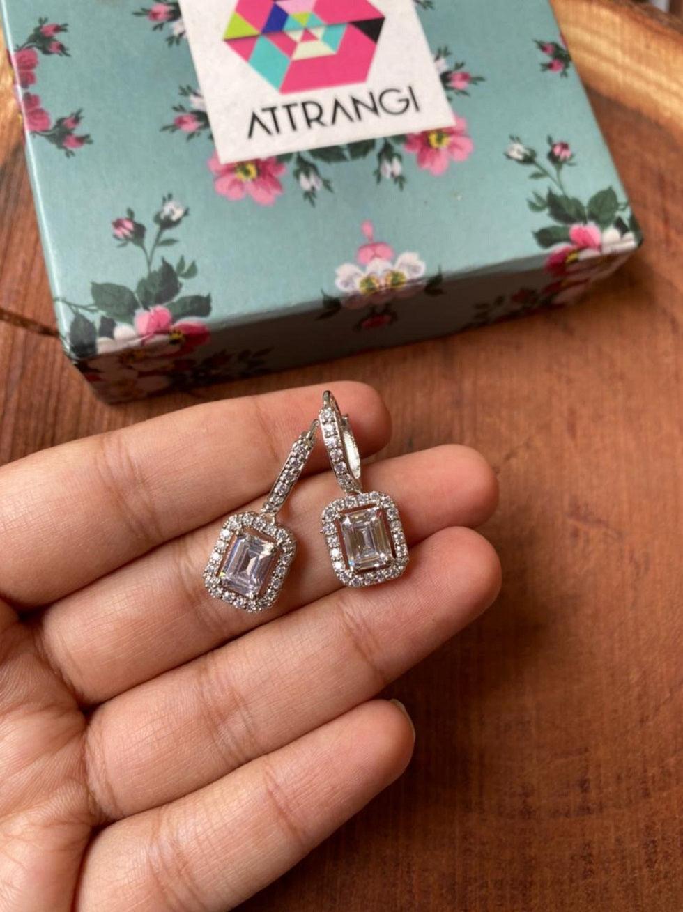 1 Carat Emerald Cut Halo Bali - Attrangi