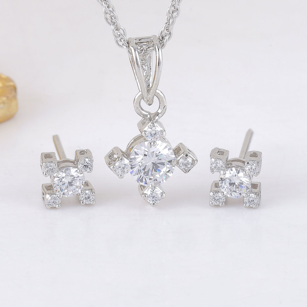 Fantasi Pendant Set
