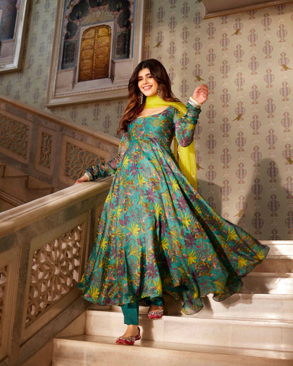 Vairea Chanderi Suit Set