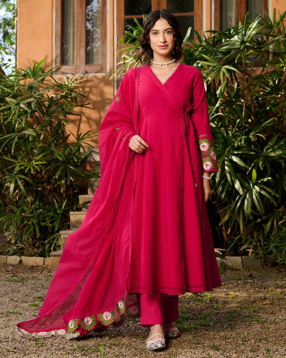 Saira Pink Embroidered Doria Suit Set