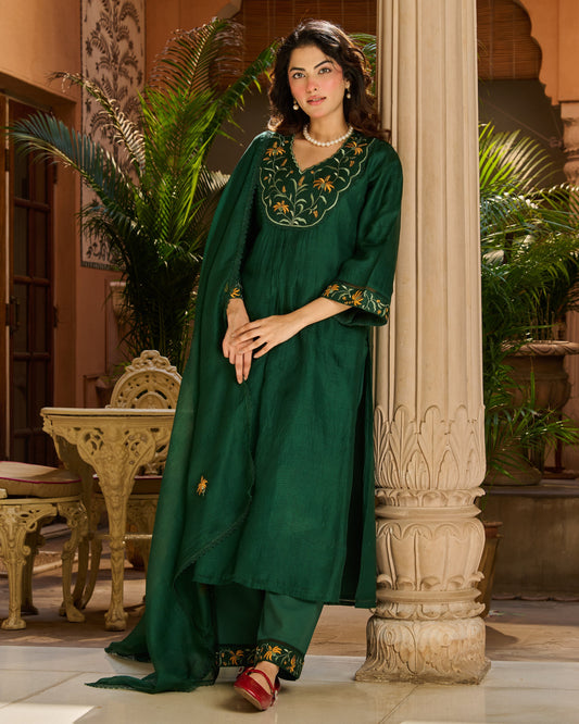 Vanya Green Embroidered Doria Suit Set