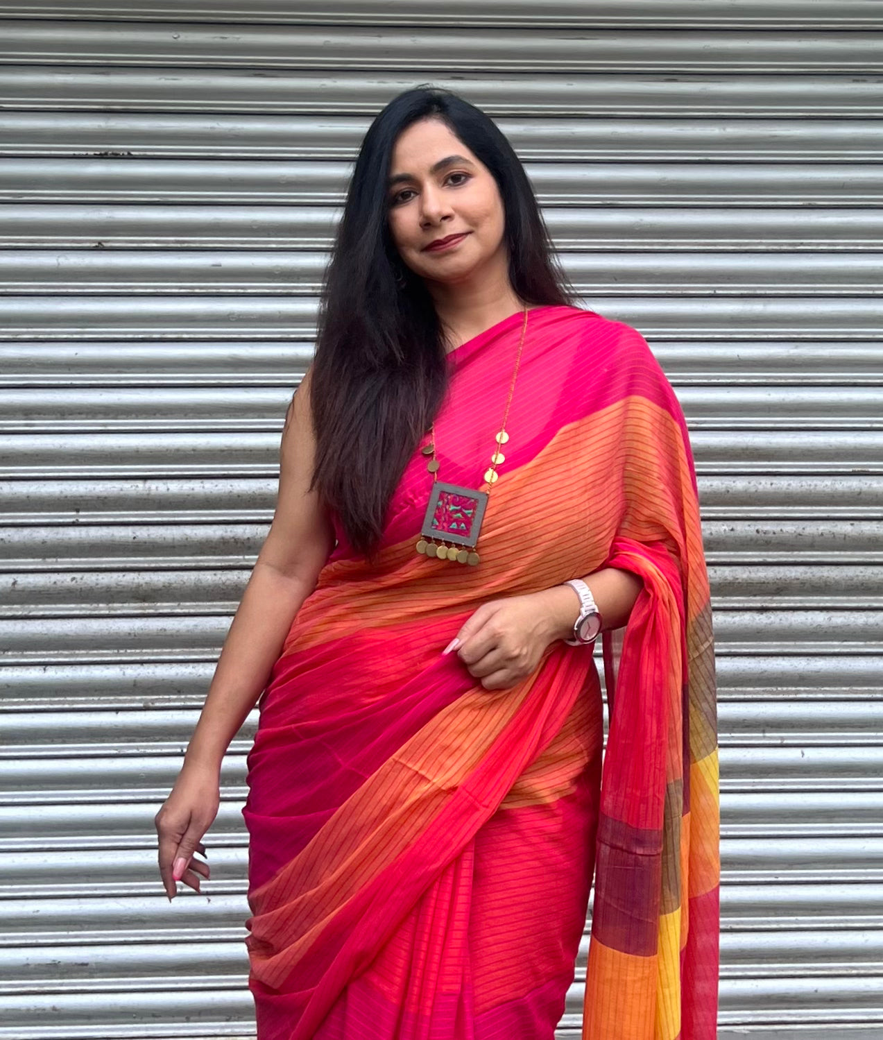 Mul Cotton Saree With Red Rainbow Threads