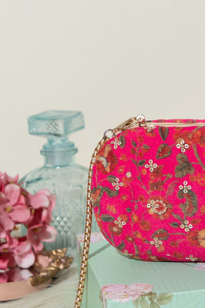 AMYRA - Eva Capsule Clutch- Pink