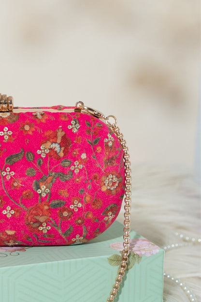 AMYRA - Eva Capsule Clutch- Pink