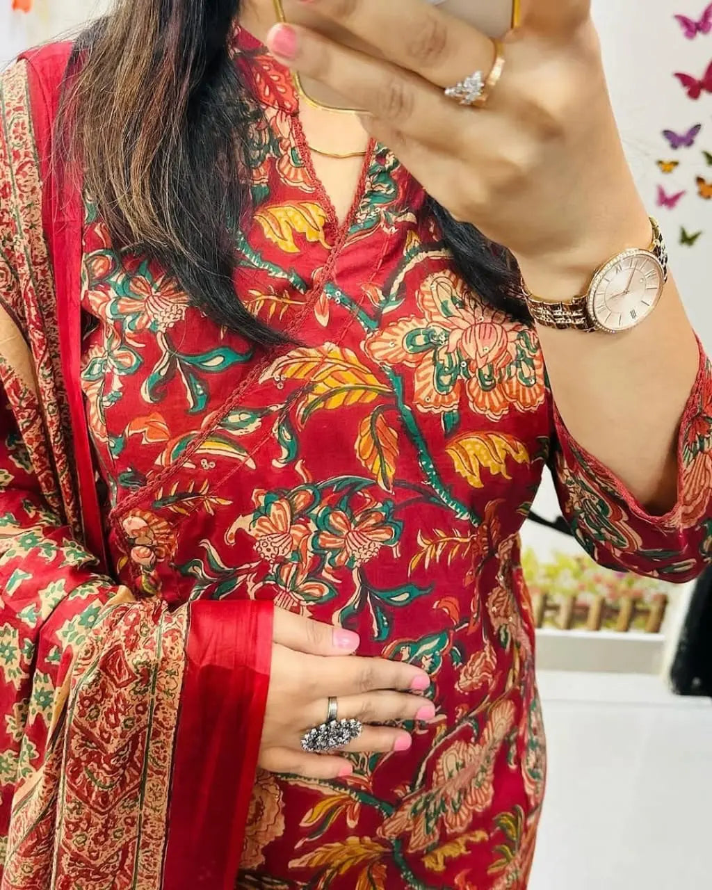 Ethenika Beautifull Digital Floral Print Kurti Pant Dupatta Set - Premium  from Ethenika.com - Just INR 1990! Shop now at Ethenika.com 
