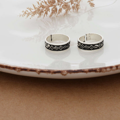Oxidised Silver Classic Toe Ring