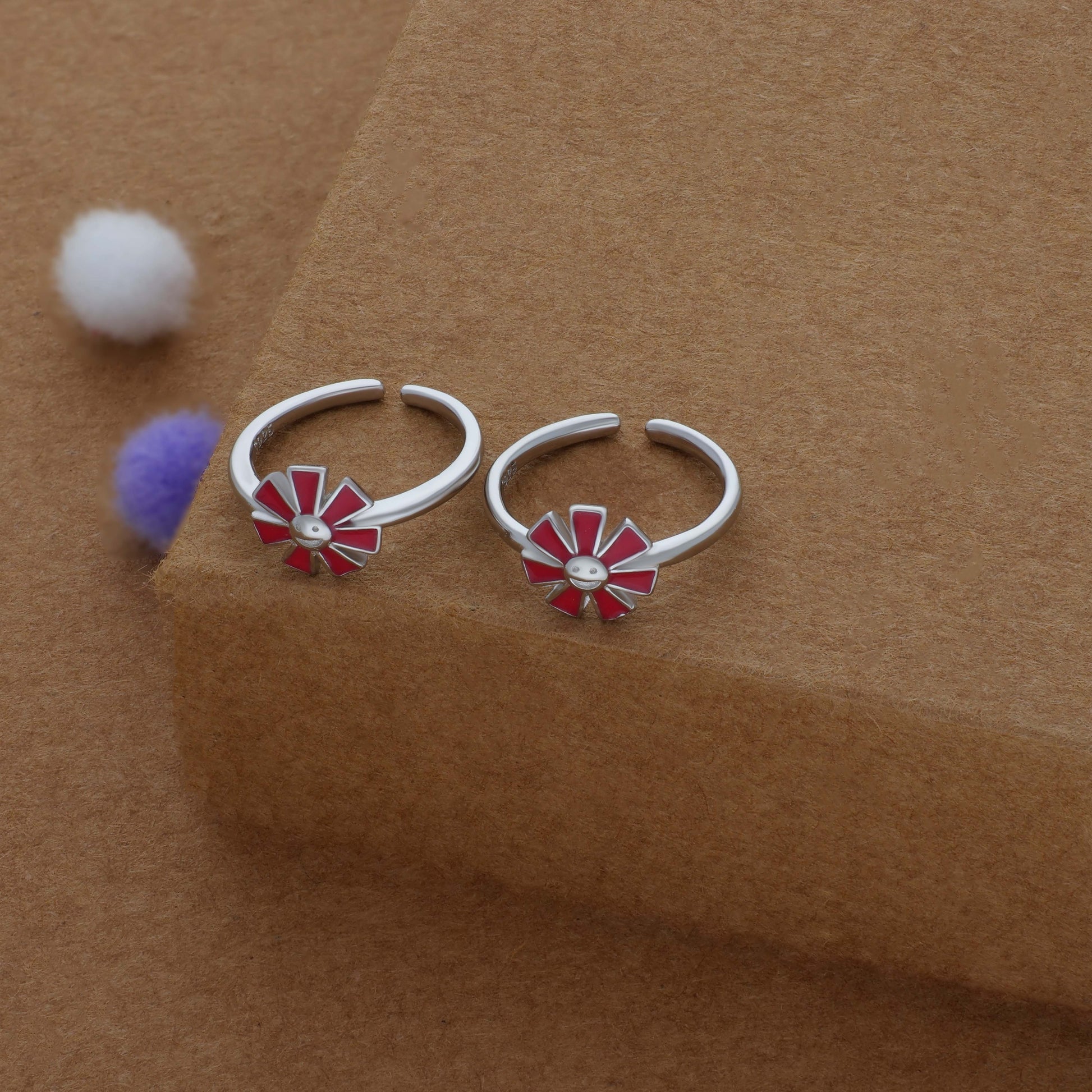 Maroon Flora Adjustable 925 Silver Fancy Toering