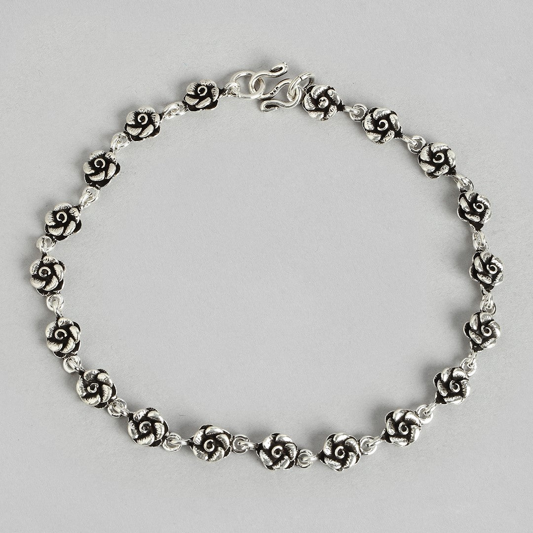 Floral chained 925 Sterling Silver anklets for women with detailed rose links. Silver jewellery – Zavya