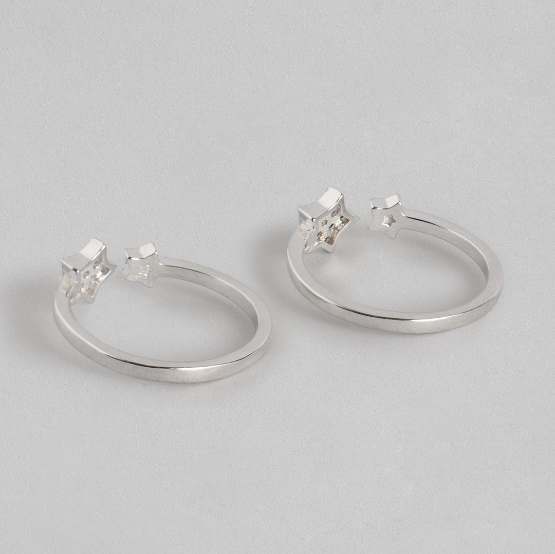 Two adjustable 925 Sterling Silver toe rings for women, featuring open star designs. – Zavya
