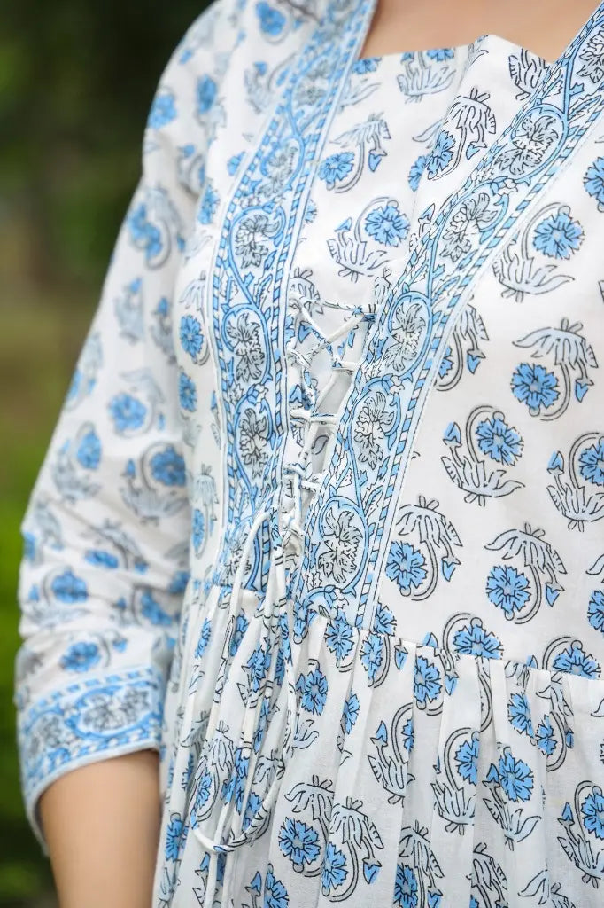 Women Cream Cotton A-Line Top