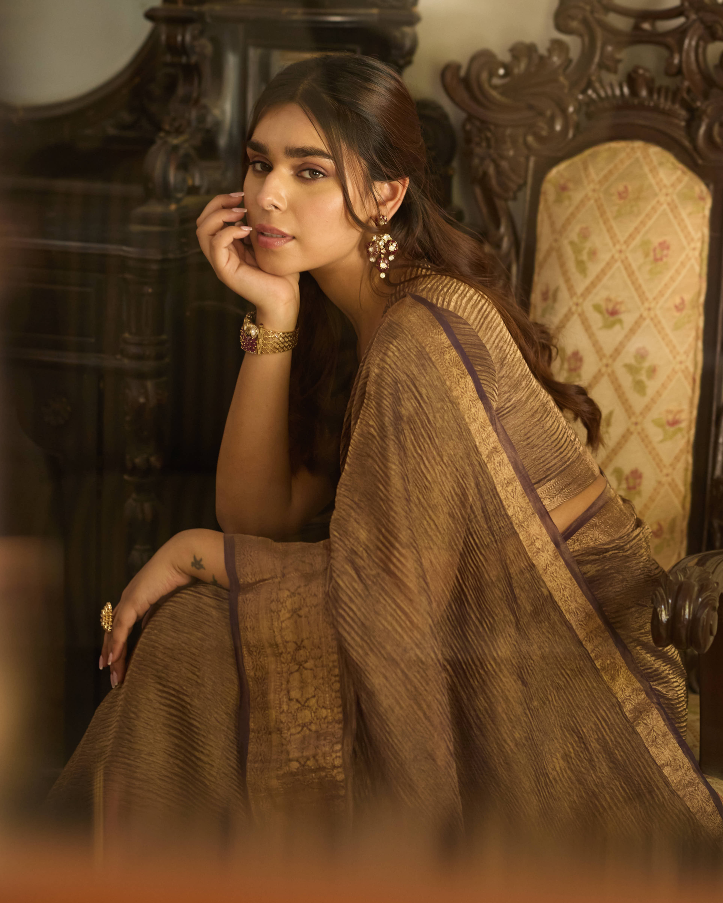 Vrishti Purple Solid Crushed Tissue Saree