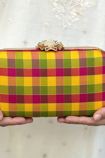 Yaazhi Silk Kattam Clutch - Multicolor