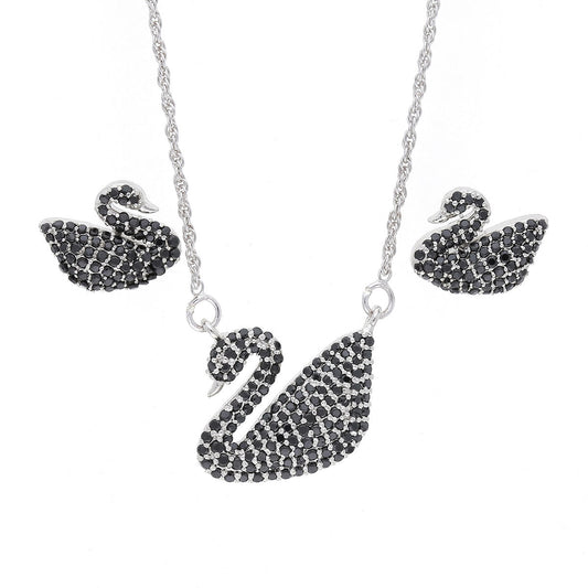 Black Swan Pendant Set