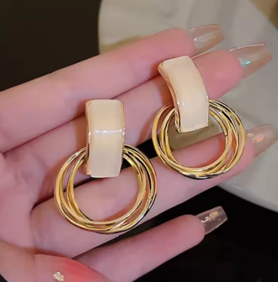 Elegant Gold Circle Earrings with Pearl Accent
